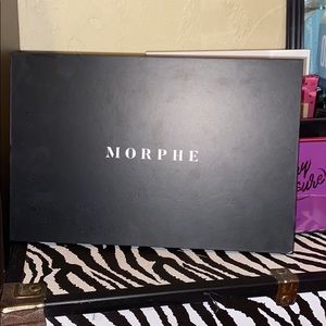 Morphe Dare to Create 39A palette